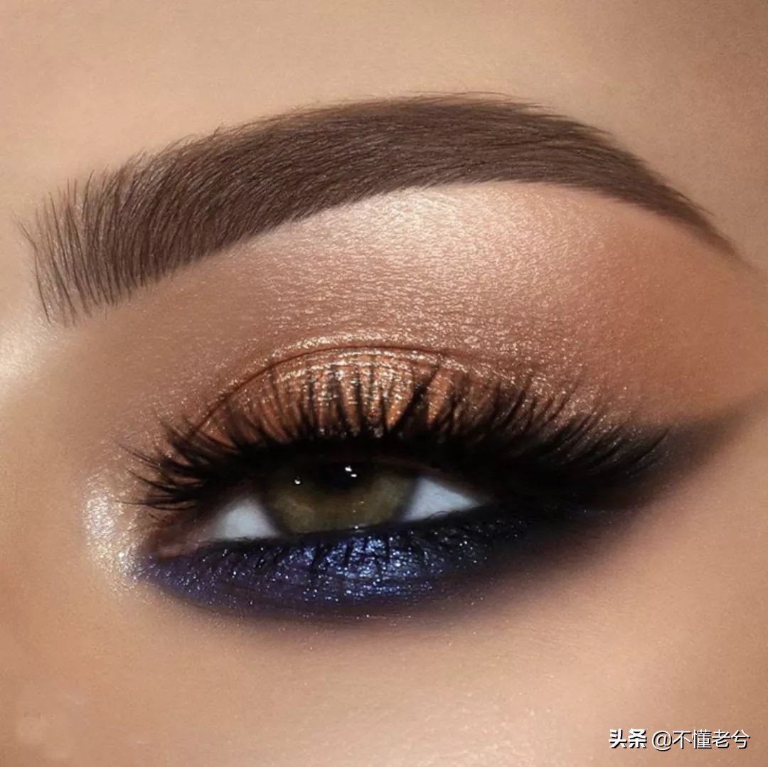 汤姆福特和迪奥哪个眼影盘好,汤姆福特20号眼影教程