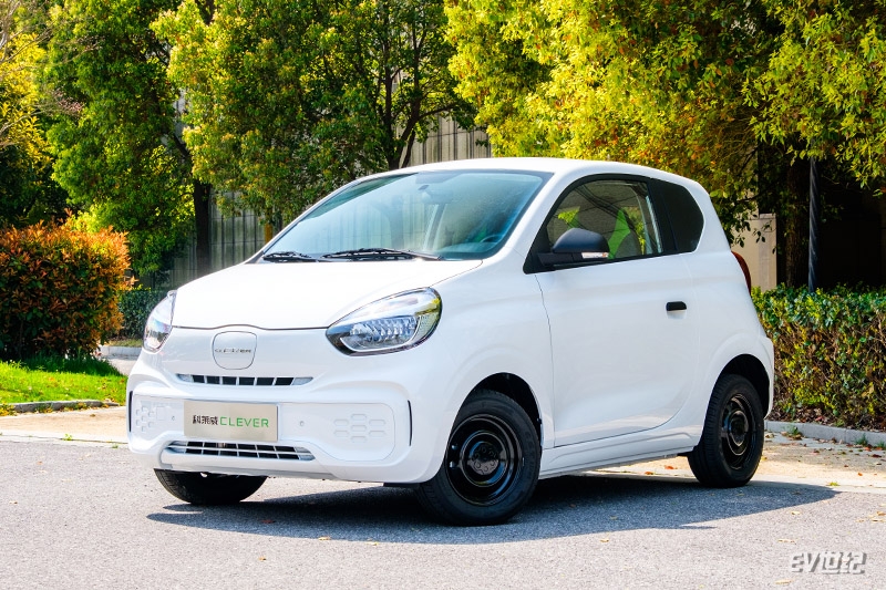 续航300km5万左右纯电车推荐快充,上汽科莱威新四座续航