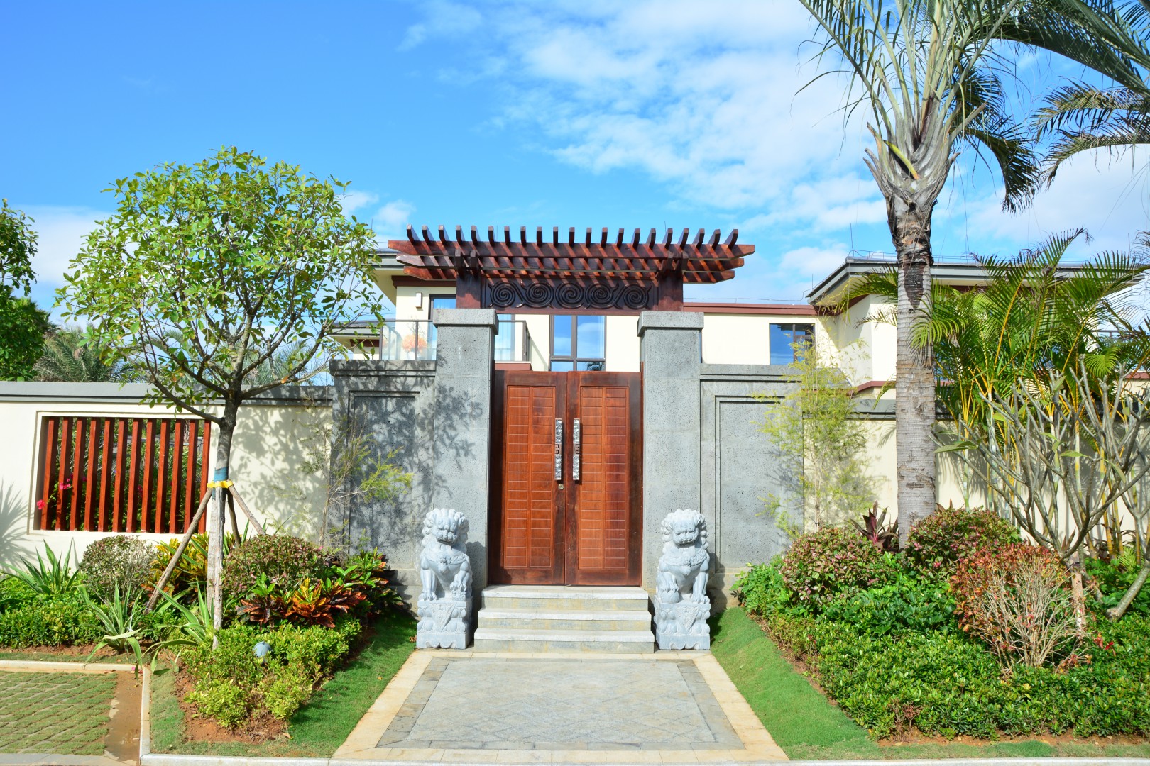 陵水香水湾富力湾云海阁公寓,三亚陵水香水湾一线海景别墅