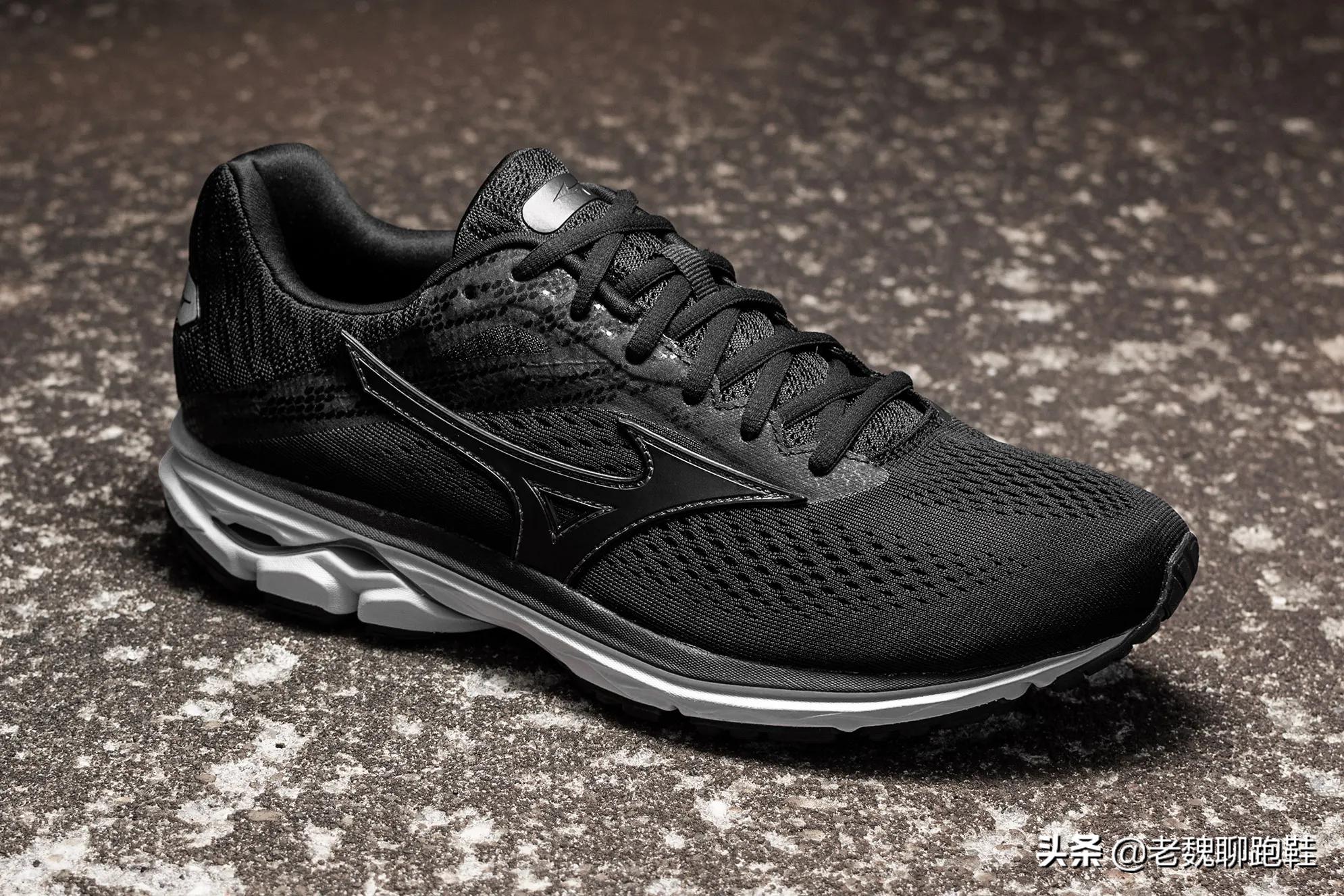 双11值得买的缓震跑鞋推荐,从入门到竞速跑鞋
