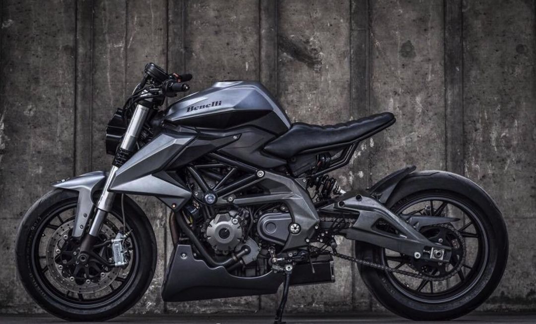 21款贝纳利黄龙600改装,21款贝纳利黄龙600改装什么