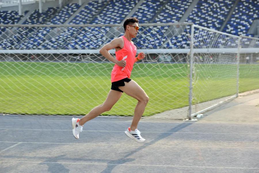 夏天出汗多是好处还是坏处,夏天出汗对排出湿气有好处吗