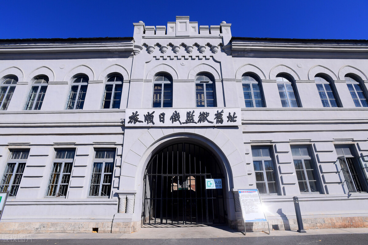 这座海滨小城的特点是什么,适合养老的海滨小镇