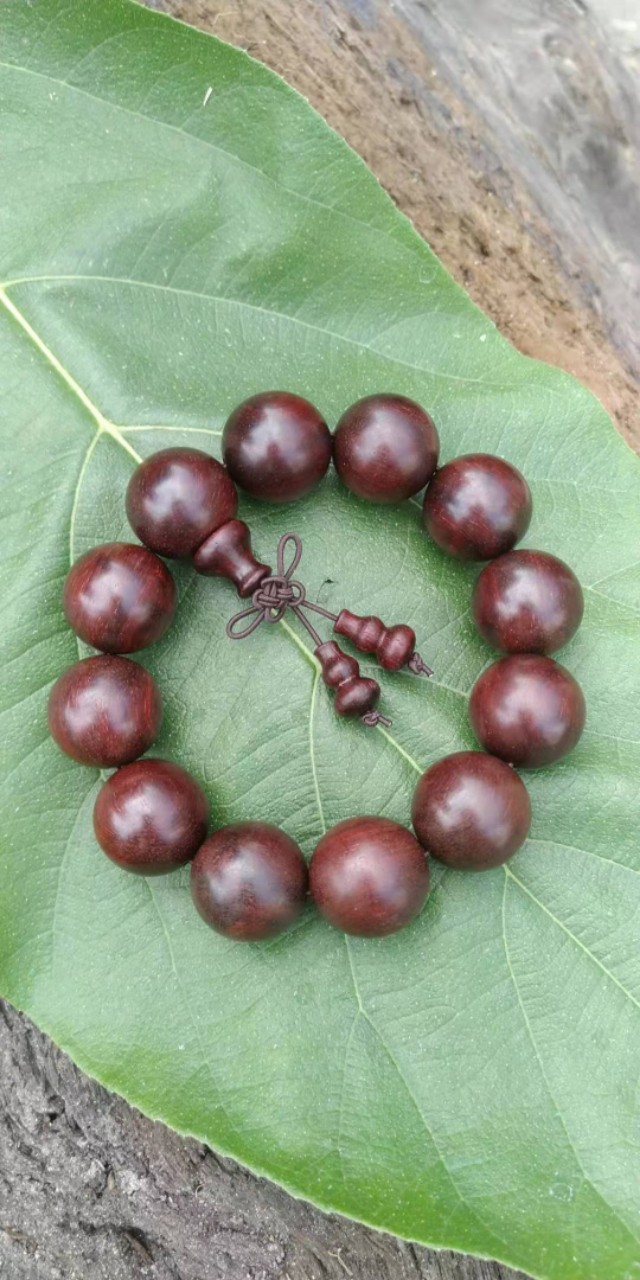 小叶紫檀手串开裂了怎么办,小叶紫檀手串开裂怎么修复