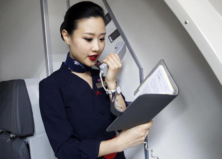 教你几招瞬间改变嗓音的唱歌技巧,唱歌声音不好听怎样把声音练好听