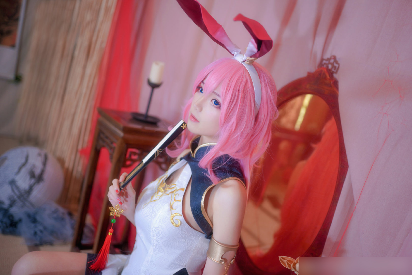 崩坏三八重樱cosplay女生,崩坏八重樱介绍