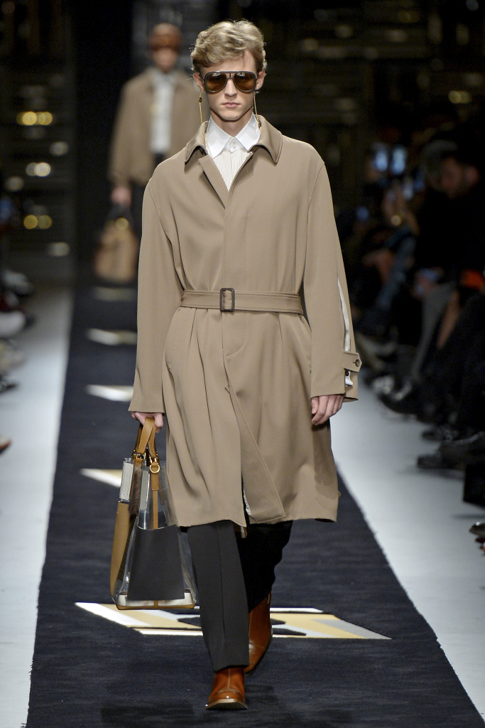 fendi2020秋冬男装秀设计思路,米兰时装周fendi2022春夏系列