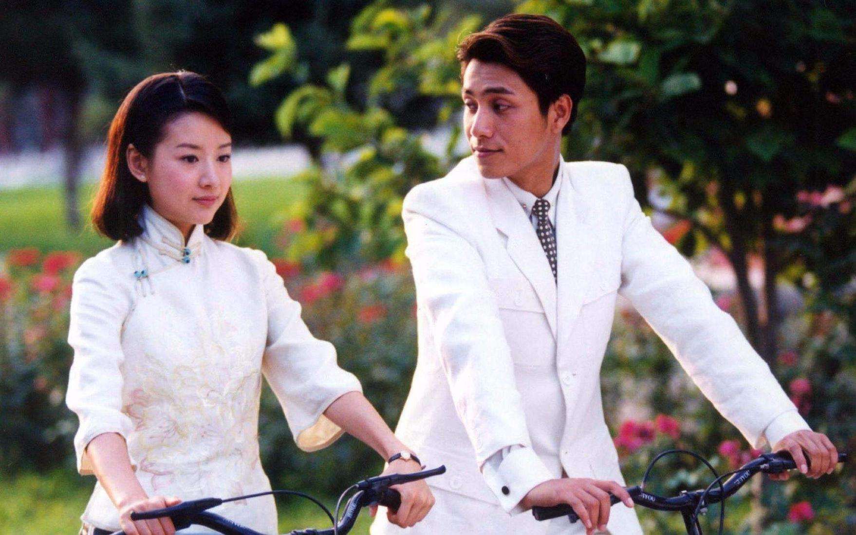 黄磊何炅蘑菇屋,黄磊和何炅初到蘑菇屋