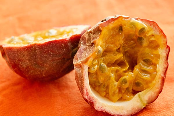 手上频繁起小水泡是怎么回事,手上长出一粒粒小水泡很痒怎么办