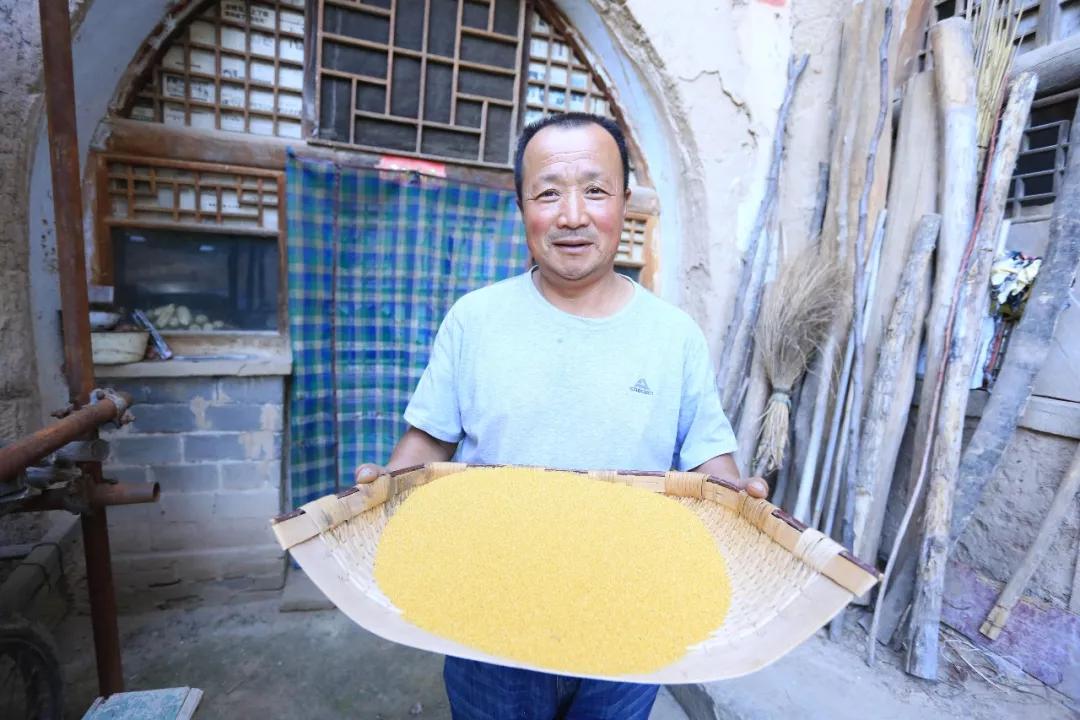 每天一碗杂粮粥一周能瘦多少,每天喝五谷杂粮粥减肥