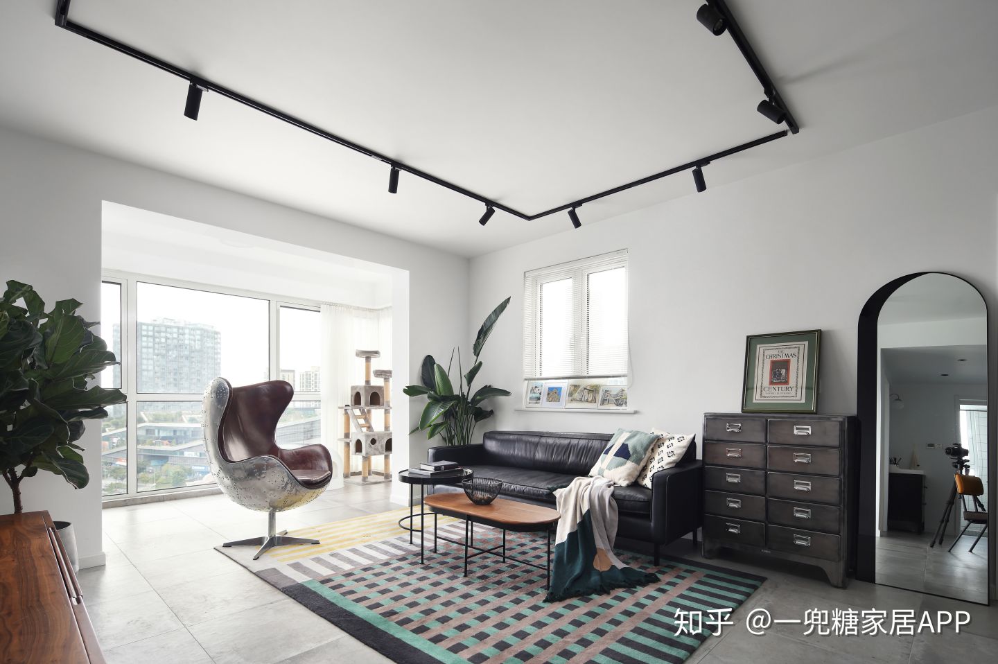 现在吊顶如何设计,目前流行的吊顶设计