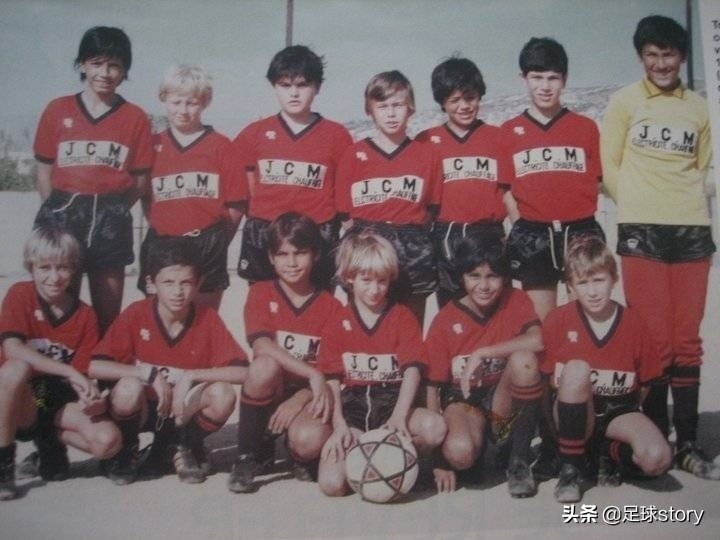 齐达内传奇巨星,齐达内足球大师