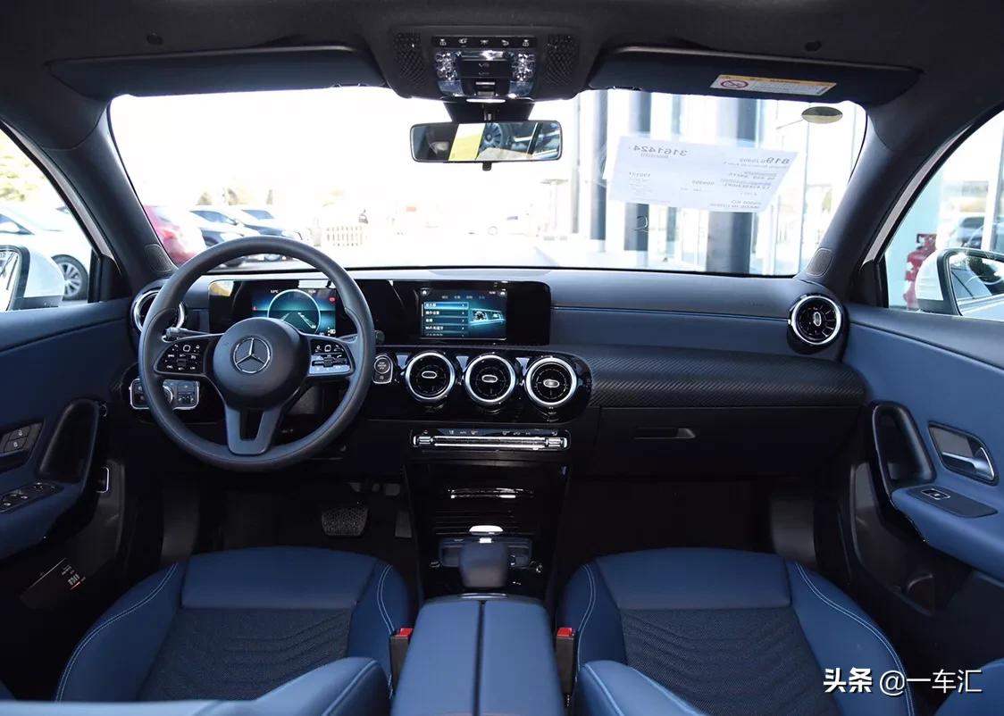 奥迪a3和奔驰a180l两个价位对比,奔驰a180l和奥迪a3三厢