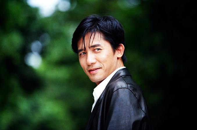 无间道刘德华梁朝伟经典对决,无间道刘德华更适合梁朝伟的角色