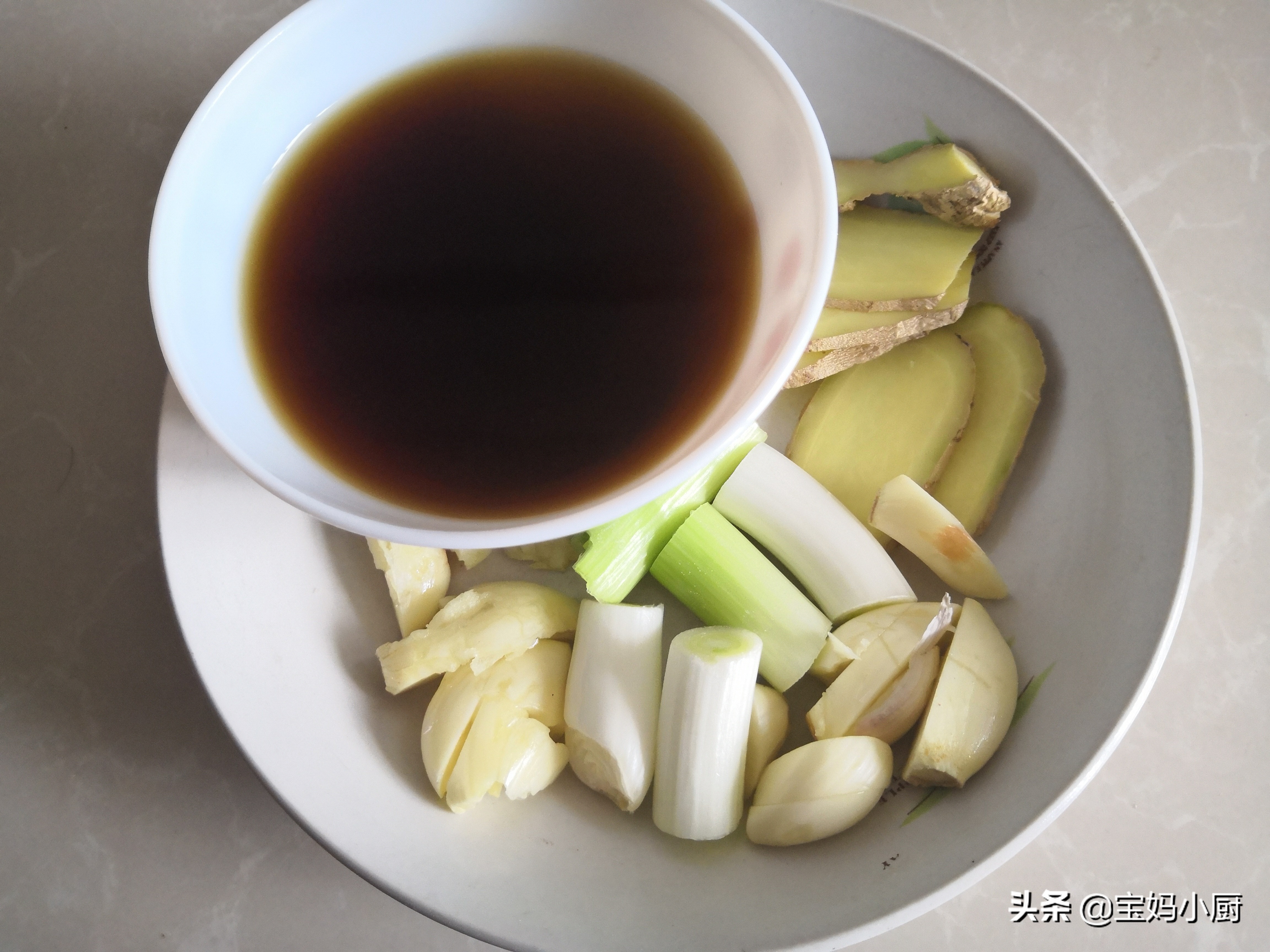 自己动手做的烧鱼真香,家常烧鱼方法