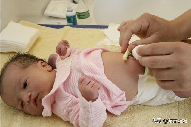 新生儿怎么护理好一点,新生儿宝宝护理常见的误区