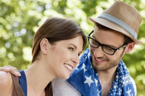 中年夫妻的婚姻真实现状对话,一对夫妻因为两万块吵架