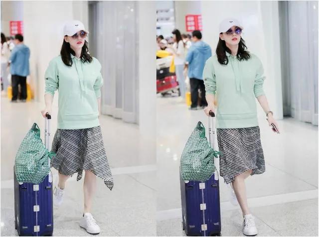 产后含胸驼背能纠正吗,产后脖子后背发凉不舒服怎么办