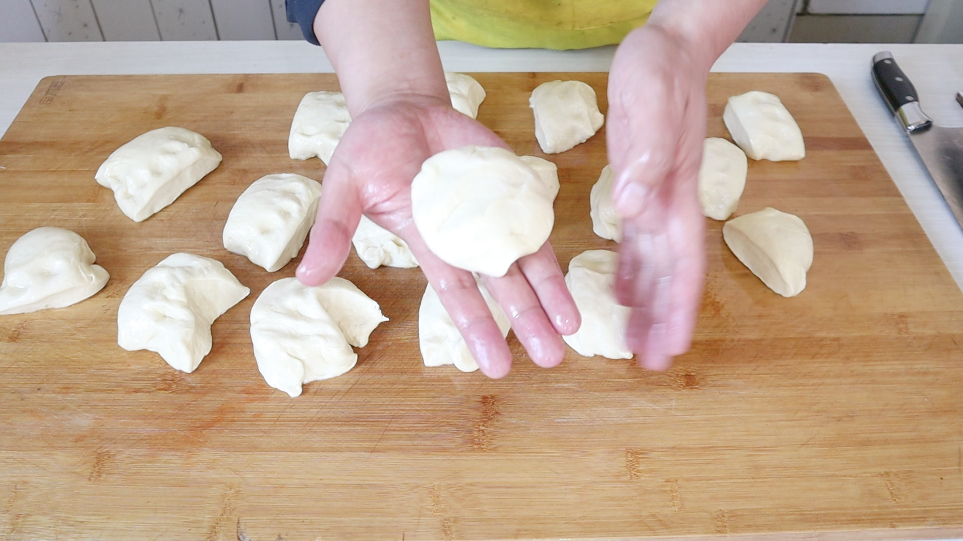 炸油饼正确和面配方,炸油饼做法和面技巧