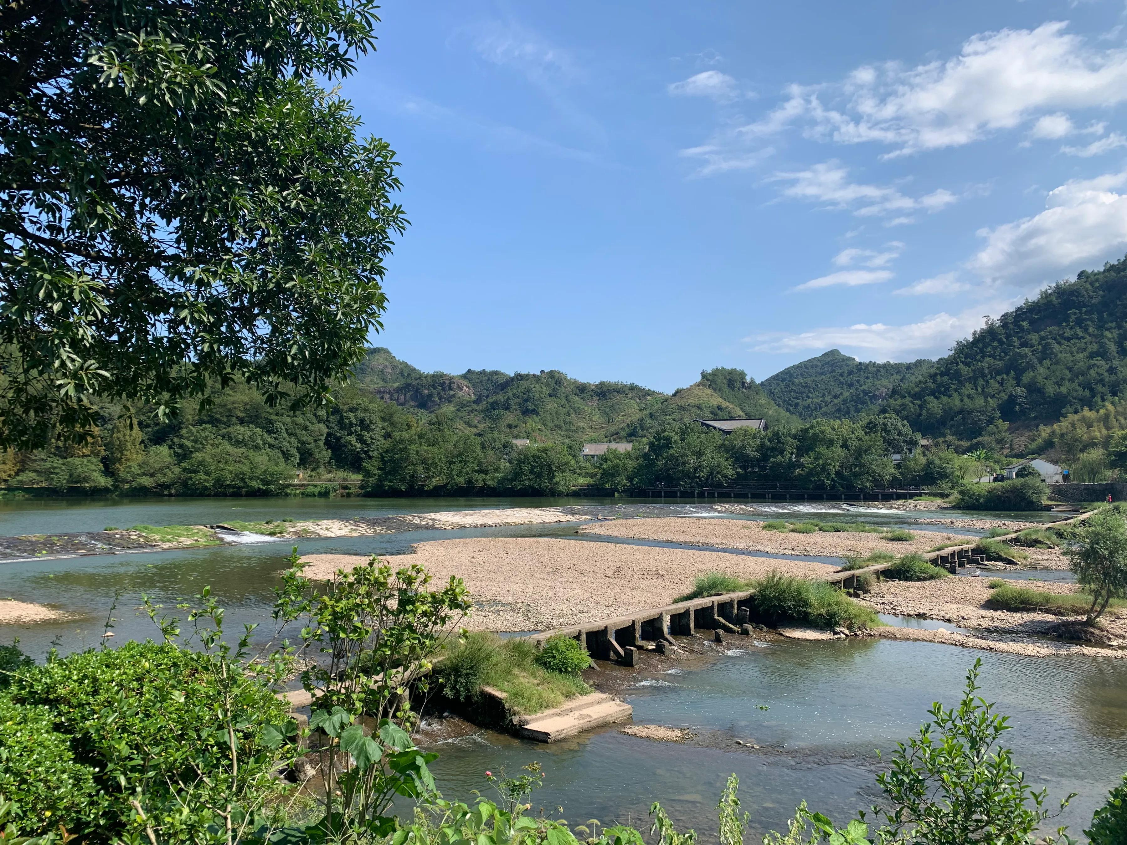 缙云仙都的山叫什么,缙云仙都有多厉害