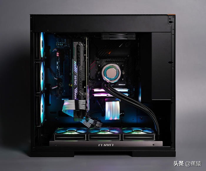 几何未来机箱m2,几何未来机箱4090