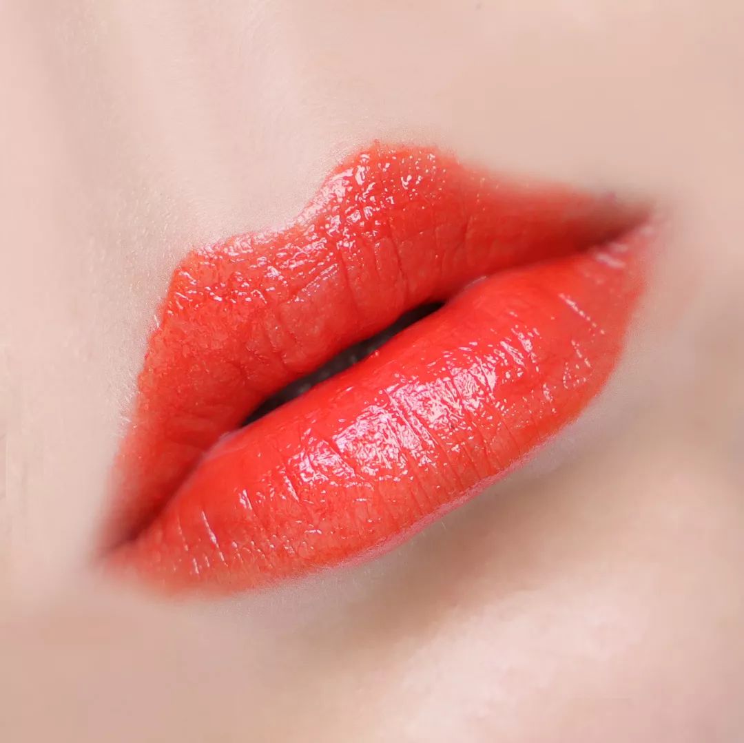 开箱：天啦噜！gucci口红的实物竟然比广告要好看？