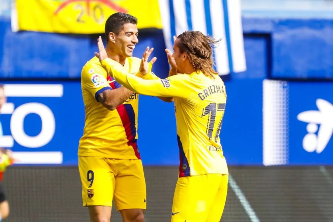 梅西传射点球绝平,梅西传射阿根廷2比0墨西哥