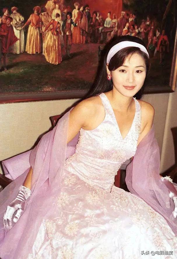 港星美女万绮雯现状,万绮雯年轻时美若天仙