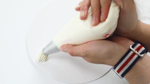 测评各种品牌淡奶油,淡奶油哪款最容易打发