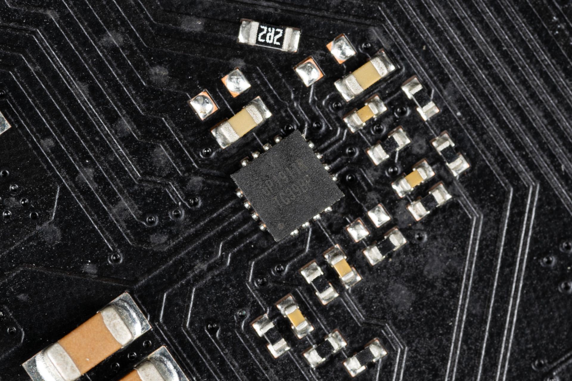 一块能扛10900K的B460主板！华擎B460MSteelLegend深度评测