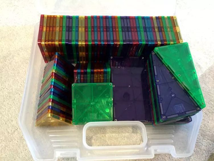 适合两个孩子玩的玩具推荐,便宜又最适合孩子玩的玩具