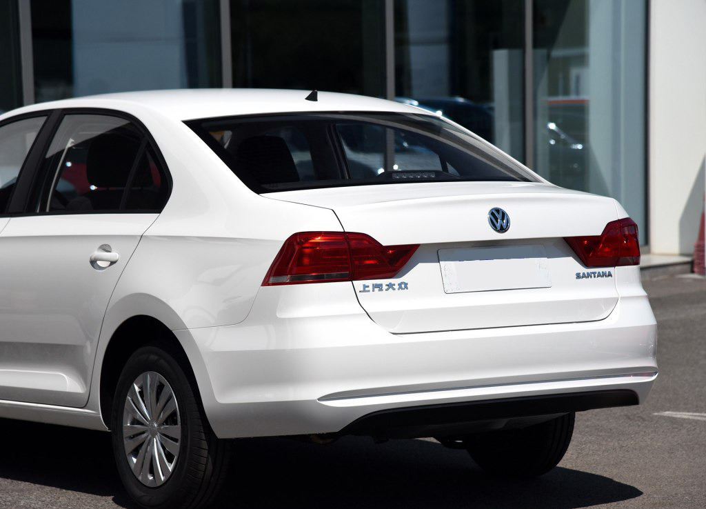 很廉价的车内饰,大众最简陋的内饰