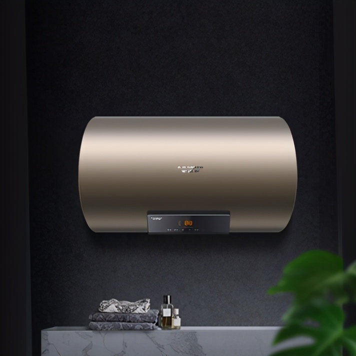 电热水器燃气热水器选哪个品牌,电热水器对比天然气热水器哪个好