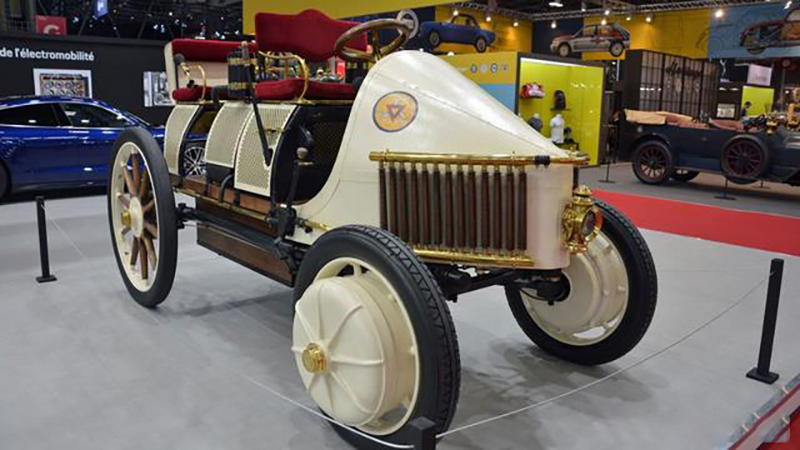 复兴型内燃机车的发展史,近3年电动车发展