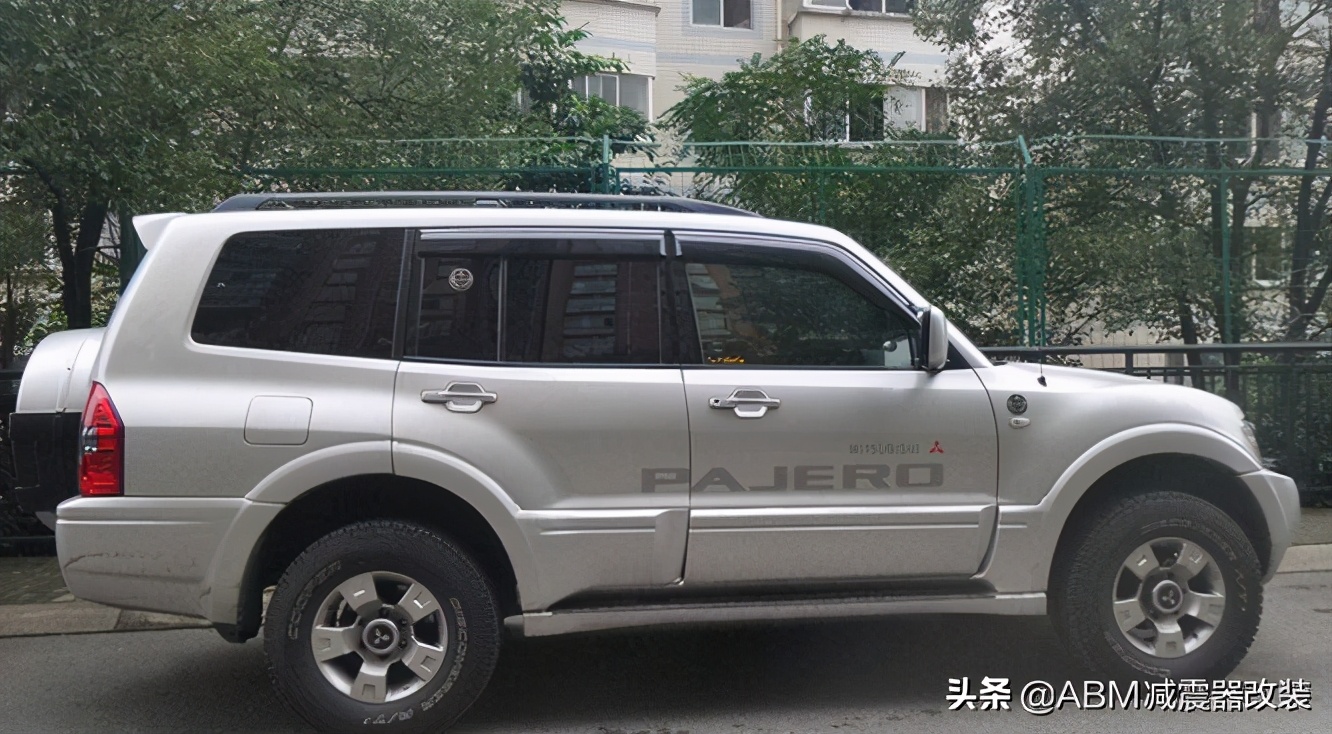 帕杰罗v77升级v97,帕杰罗v77越野升级