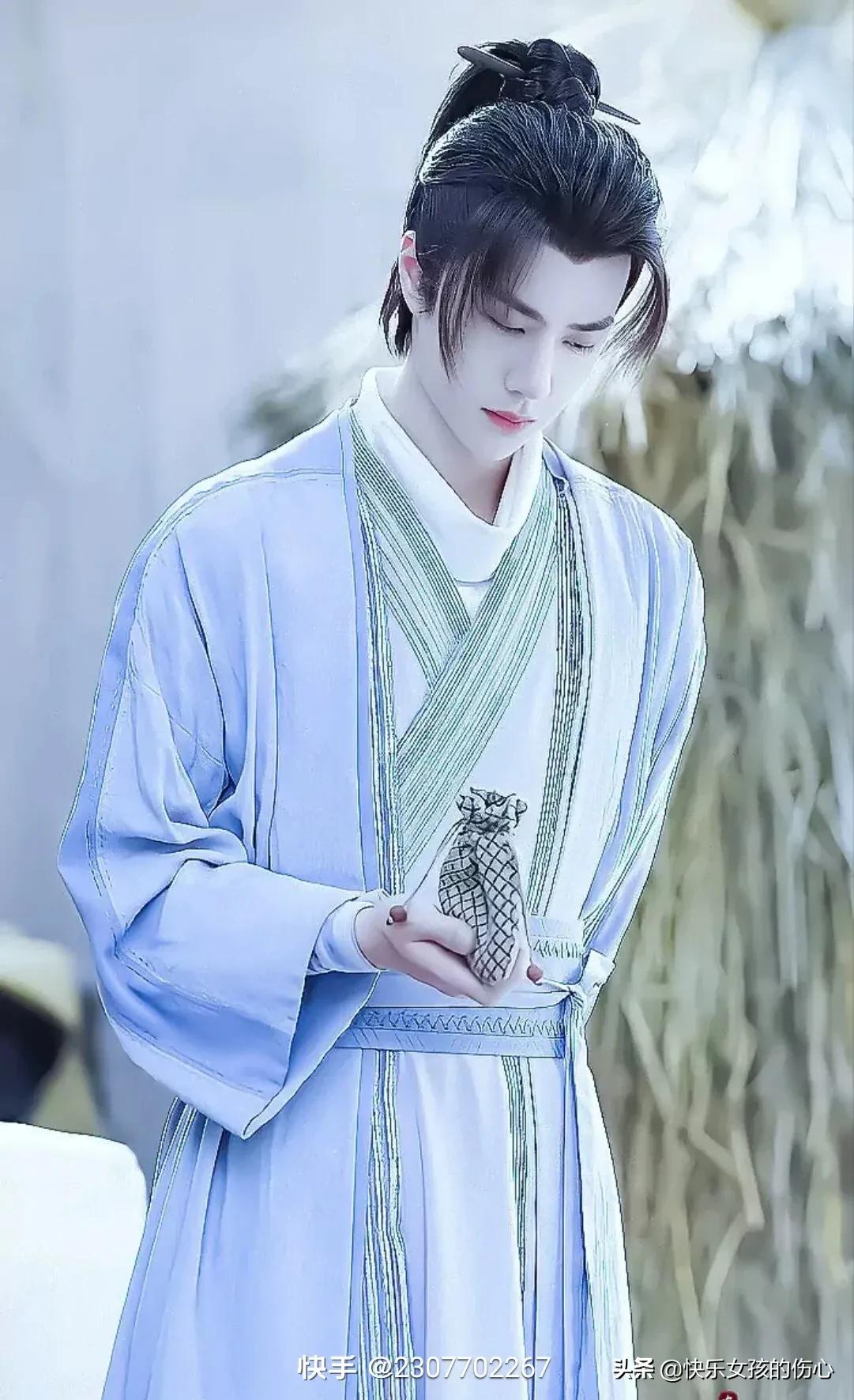 形容古代男子帅气有魅力的句子,描写古代男子气质优雅的句子