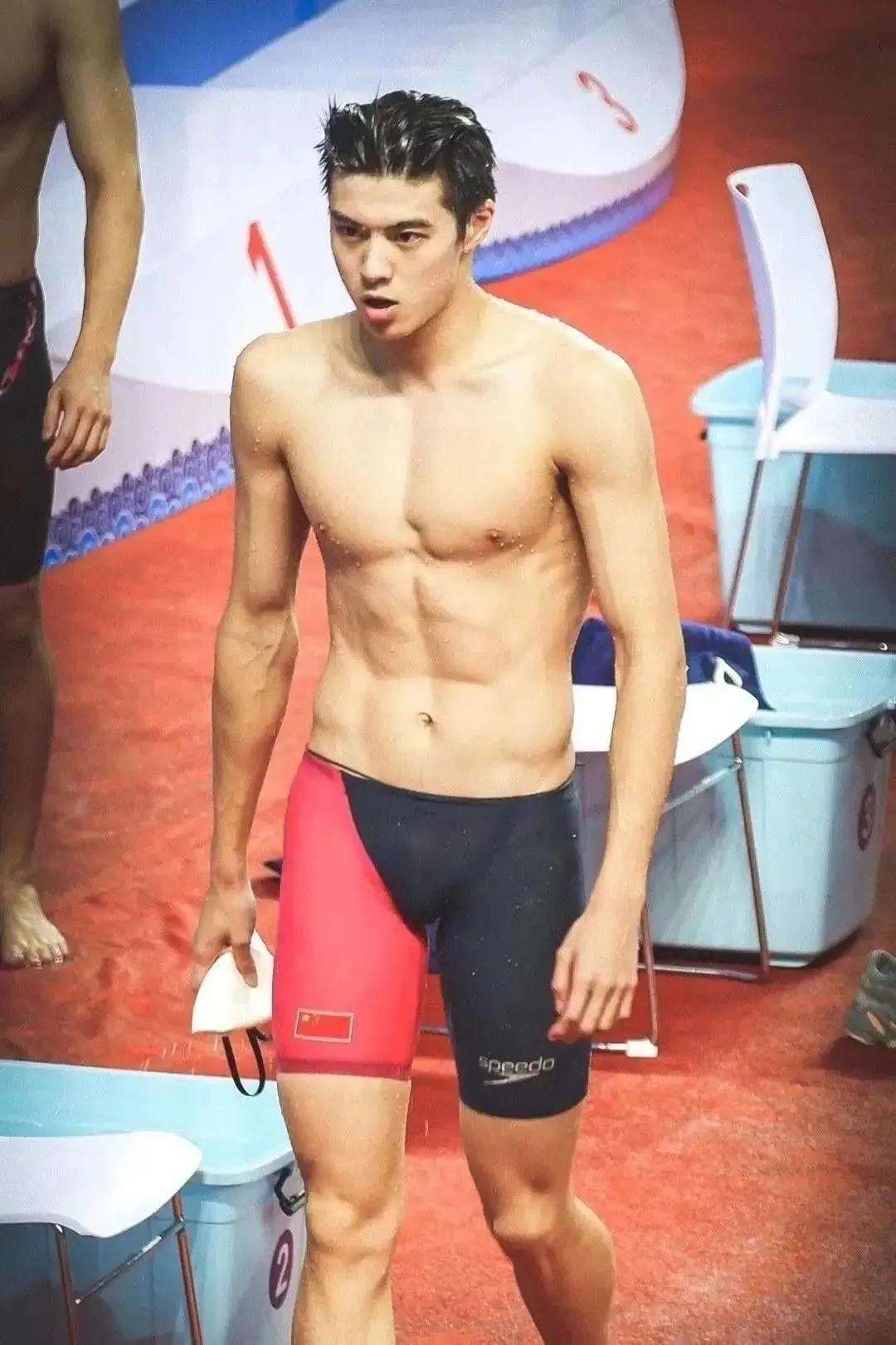 太害羞怎么谈恋爱,和体育生谈恋爱有多浪漫