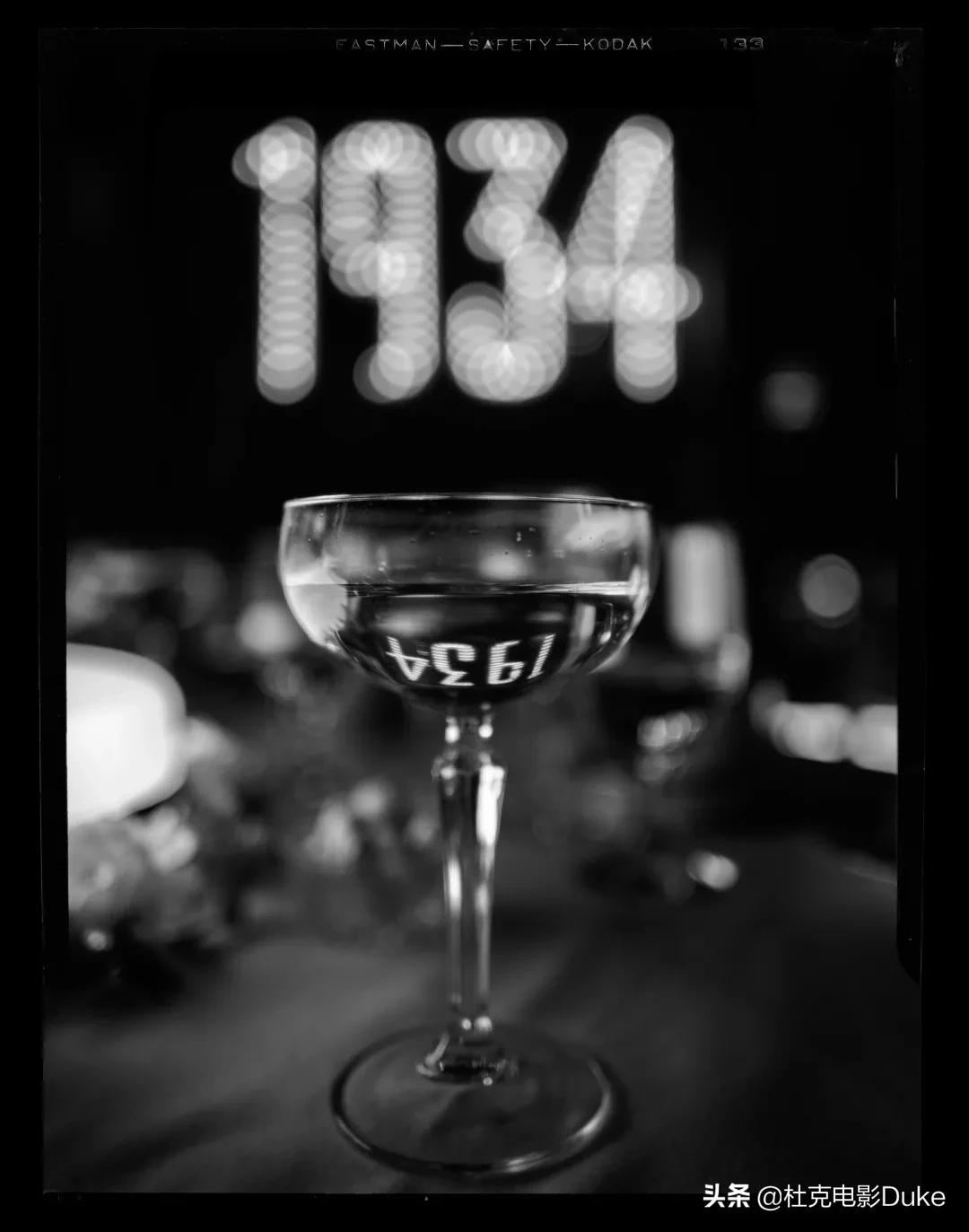 双面「芬奇」，双面「曼克」，暌违六年，预定奥斯卡？