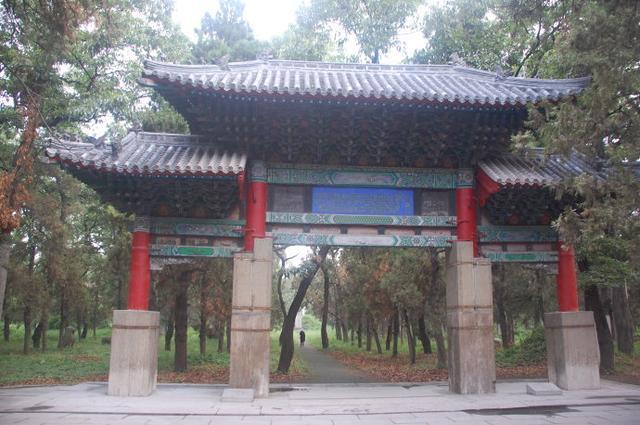 孔林是最大的氏族墓地吗,孔林最大墓葬群