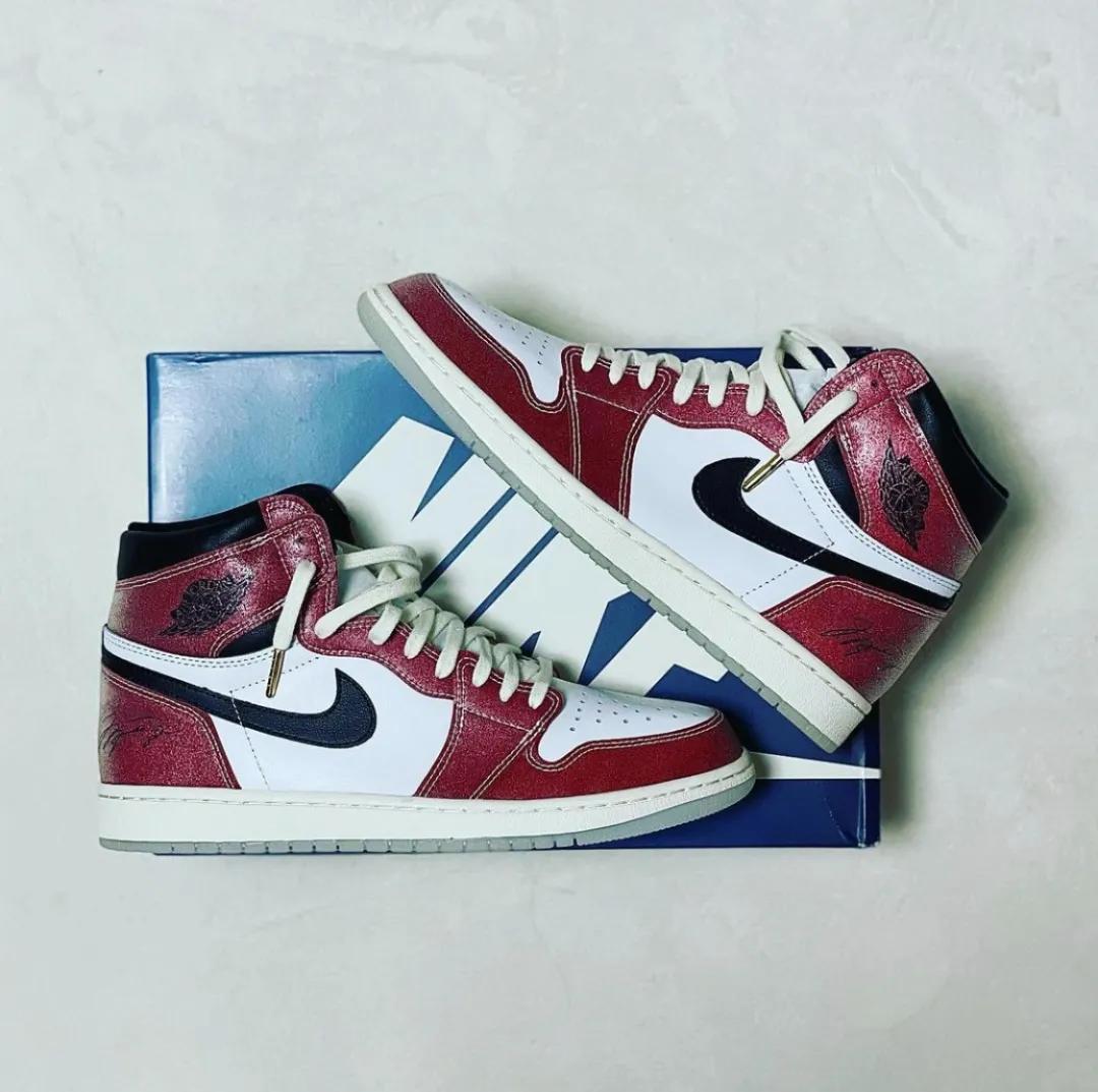 闪电倒钩鞋高帮,闪电倒钩的鞋一双多少钱