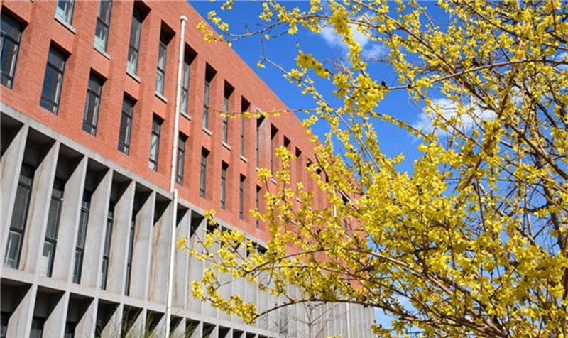 承德一中，承德市最好的中学，不就收反驳，就读的感受是怎样的体验