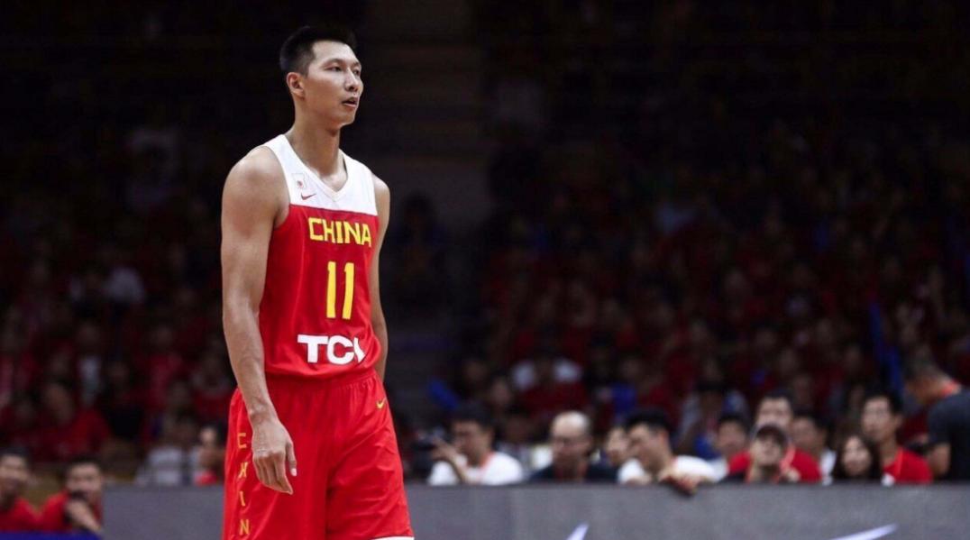 易建联为什么换9号球衣,易建联为什么选9号