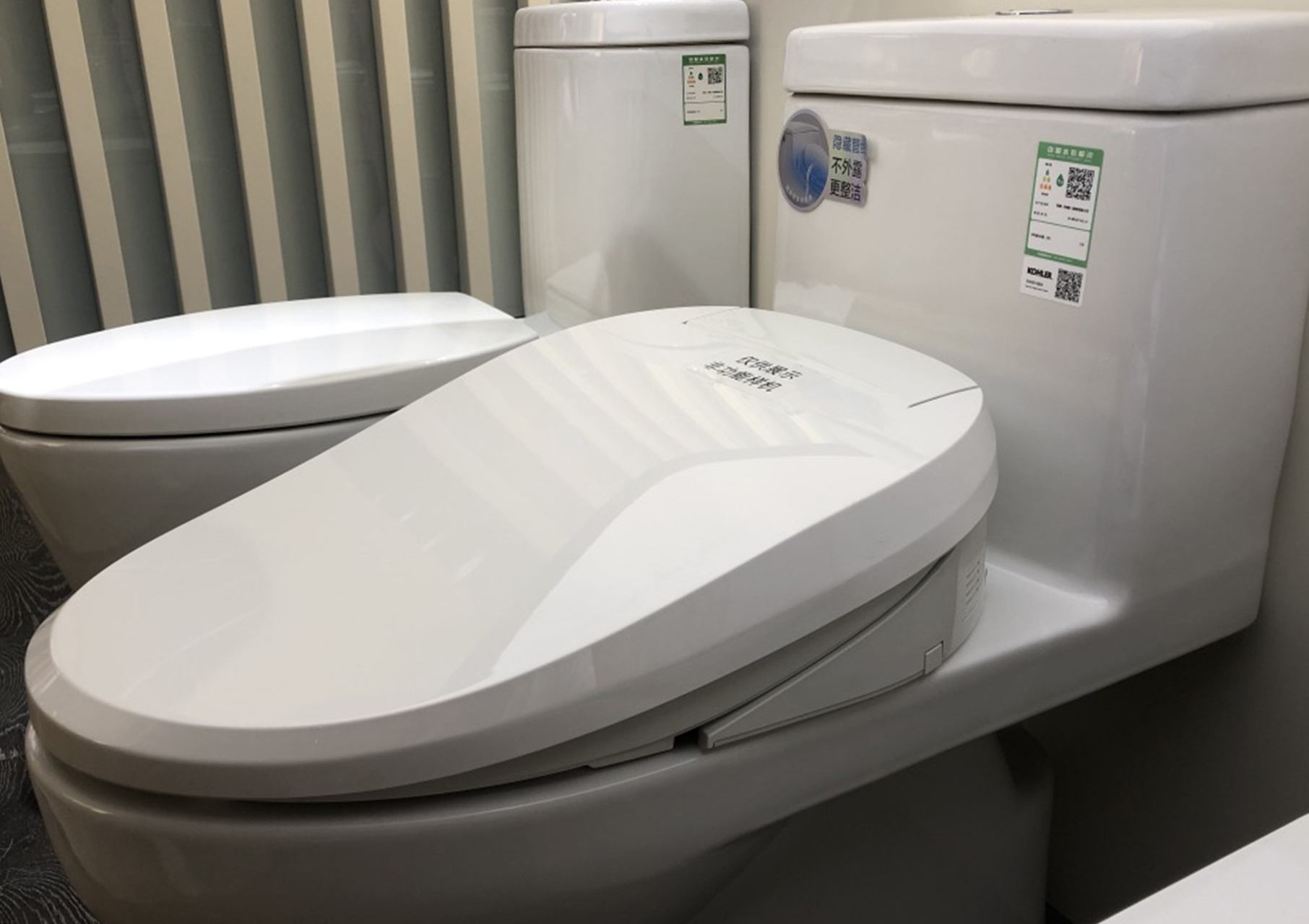 马桶销售：马桶，别买太贵的，选对这几个方面，买500元的就够用