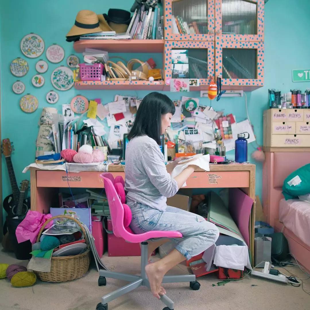 新加坡姑娘用刺绣记录下旅途风景，连Gucci都找她合作！