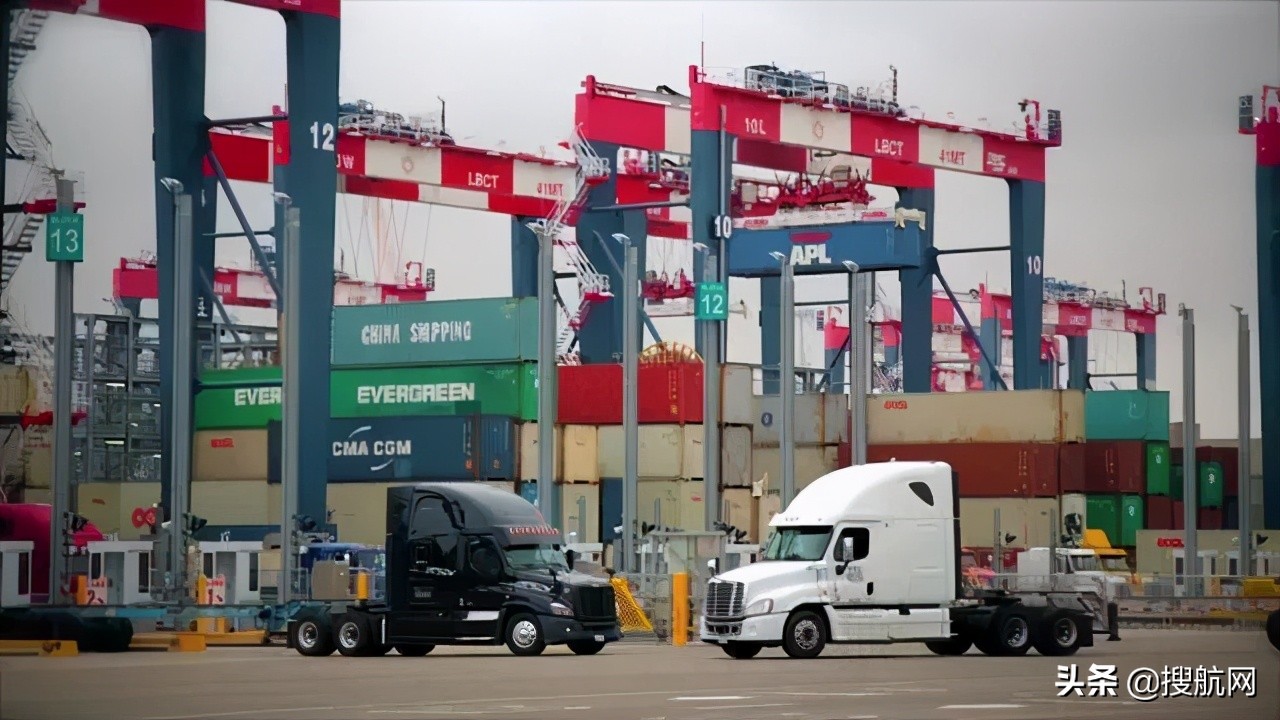 美国海运集装箱飞涨的背后,中美航线集装箱价格飞涨近3倍