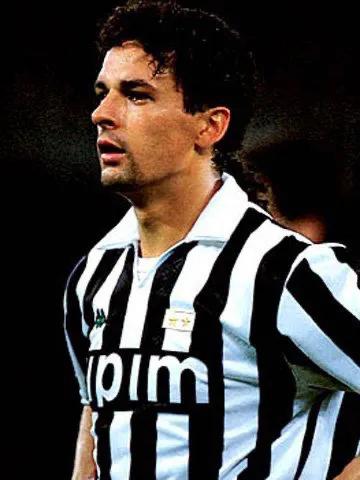 罗伯特巴乔蓝色,罗伯特巴乔永恒记忆