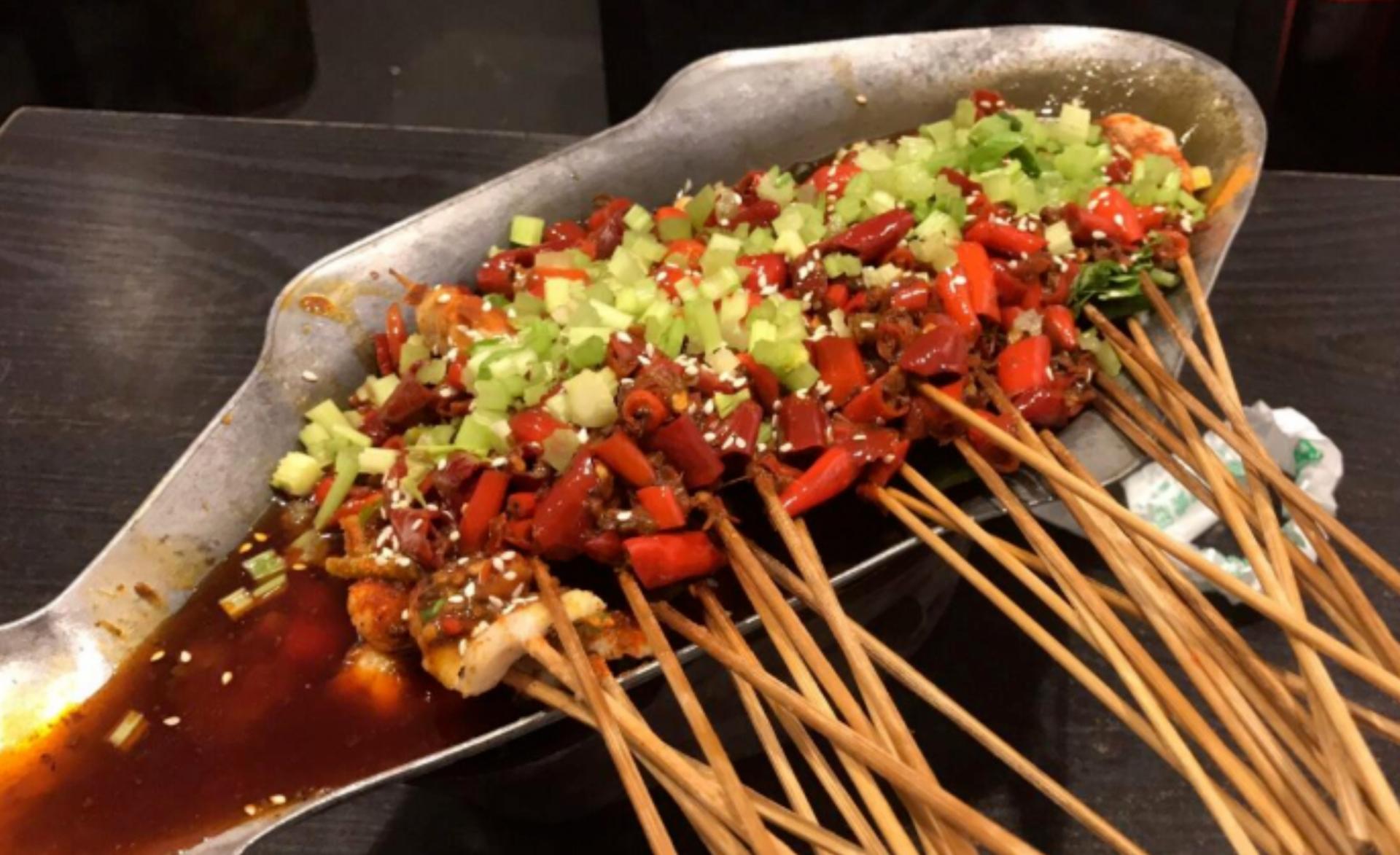 成都美食街必吃美食攻略,探访成都新晋网红美食街地道美食