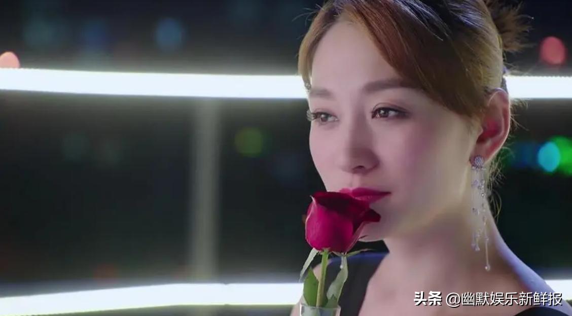 李小冉和于和伟电视剧,于和伟李小冉领奖提起李小冉