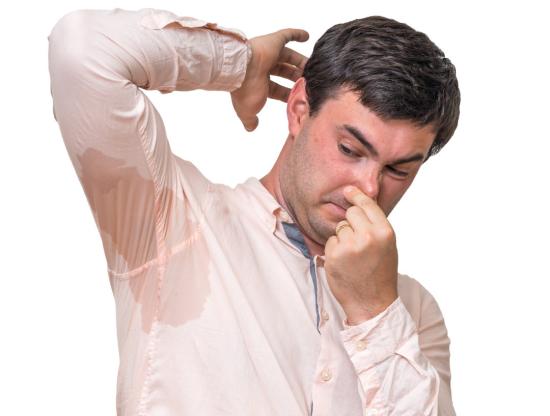 狐臭是本身原因还是天生的,狐臭是种病吗