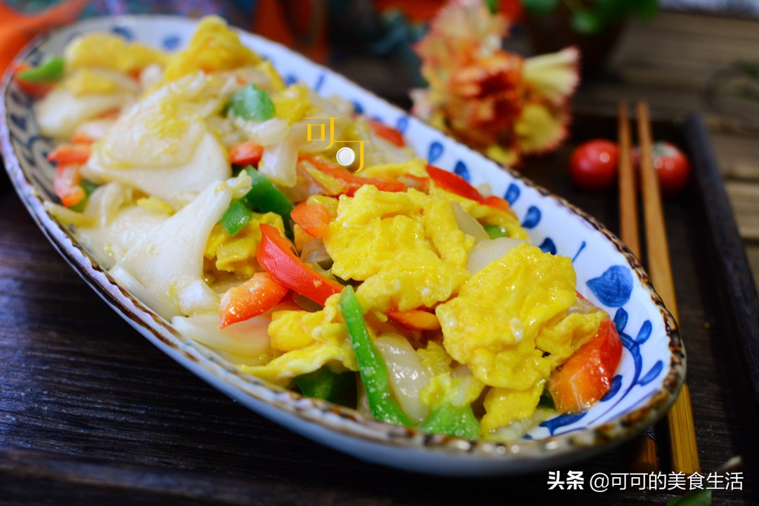 年糕鸡蛋的做法视频,一根年糕用菜怎么炒